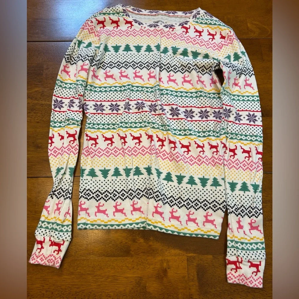 GapKids Sleep Size 12 Two Piece Christmas Pajamas